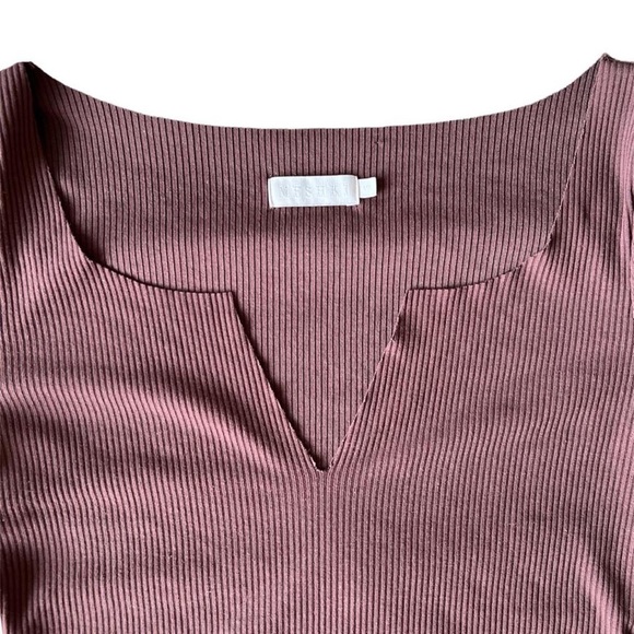 ✨Meshki Bodysuit - Picture 2 of 4